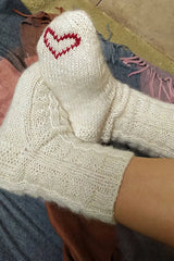 1Pair Heart Pattern Knit Socks