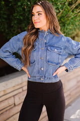 Turn Down Collar Pocket Buttoned Denim Jacket